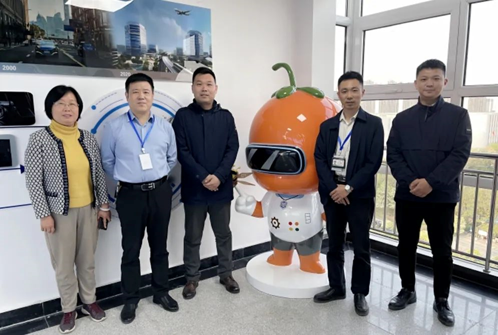 数字中国行 | 捷瑞数字走访调研小组到访济宁新城大学科技园调研交流
